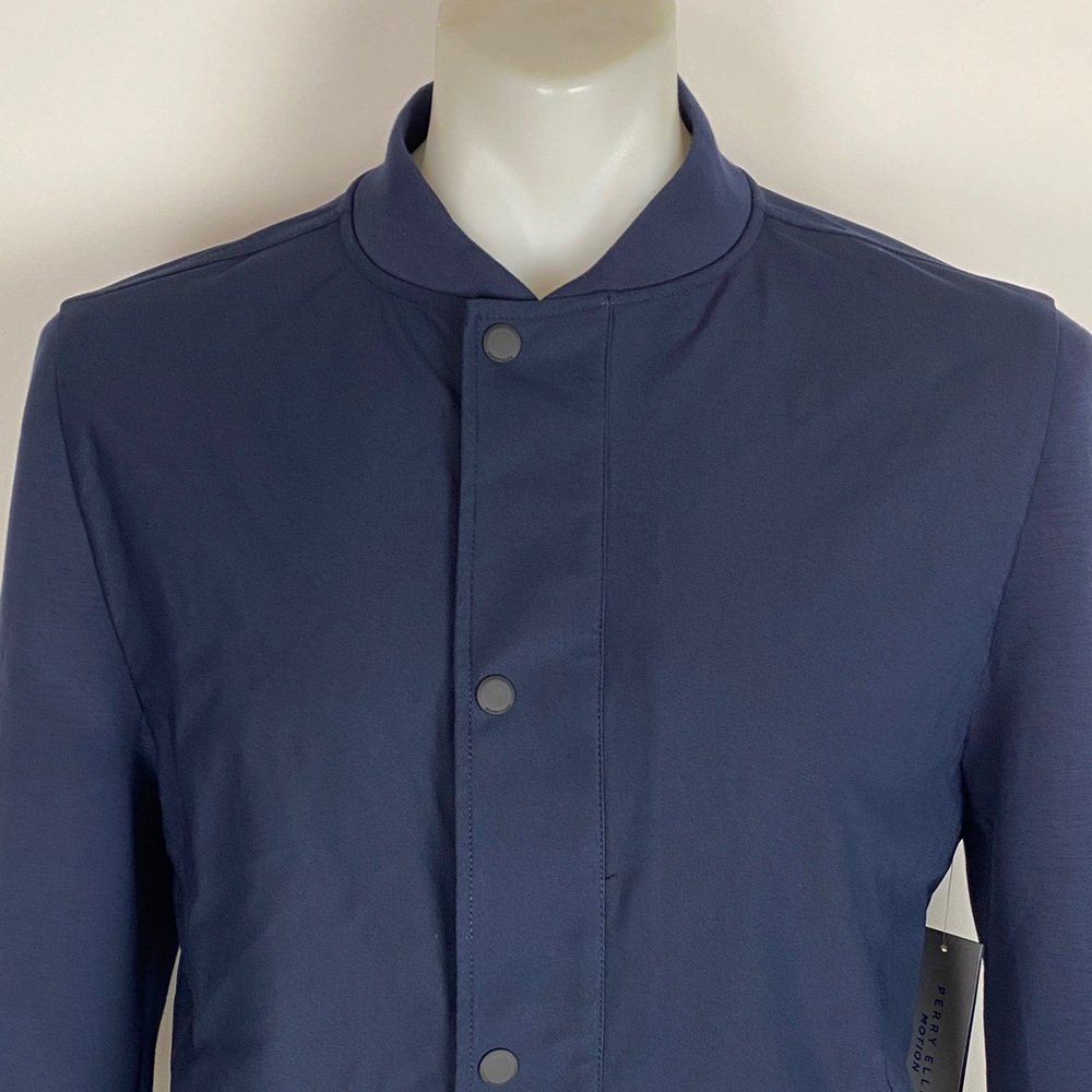 New Perry Ellis Mens Dark Sapphire Blue Motion Snap Bomber Jacket SZ M - Picture 2 of 8